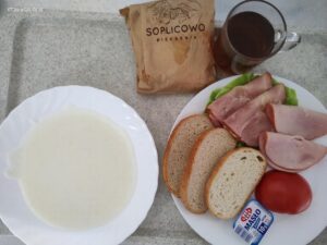 Śniadanie dieta lekkostrawna plus posiłek dodatkowy